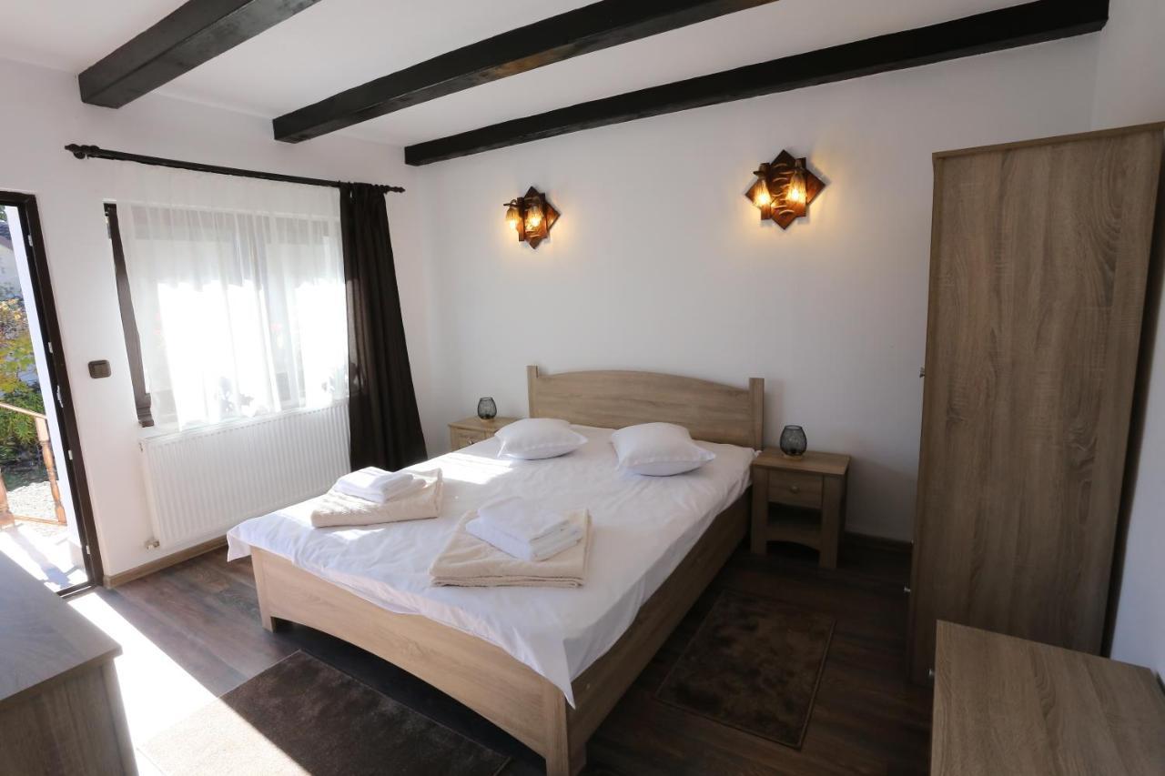 Casa Morii Ohaba Villa ภายนอก รูปภาพ